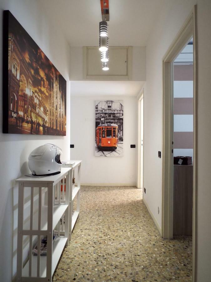 Lacaralele Apartment Milano Exteriör bild